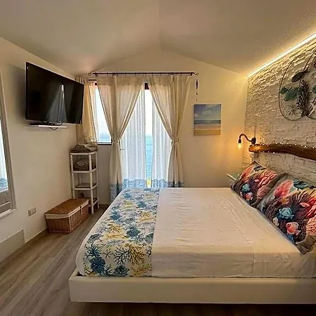 Oasi Del Relax - Seaside Peaceful Panoramic Terrace In Italy - New Sardinia 50 Mt Beach&sea Full Comfort Air Conditioning-wifi-parking-privacy Appartement Magazzini (Sardinia)